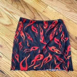 Mesh flame print coverup